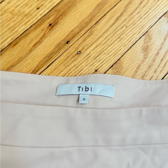 Tibi Agathe Off Shoulder Top Structured Cotton Buckle Tie Sleeve Beige Size 6 - Picture 3 of 7